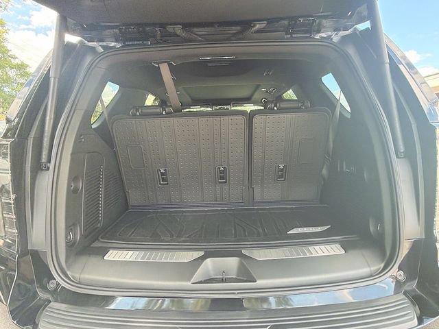Used 2026 Chevrolet Tahoe Premier RWD image 12