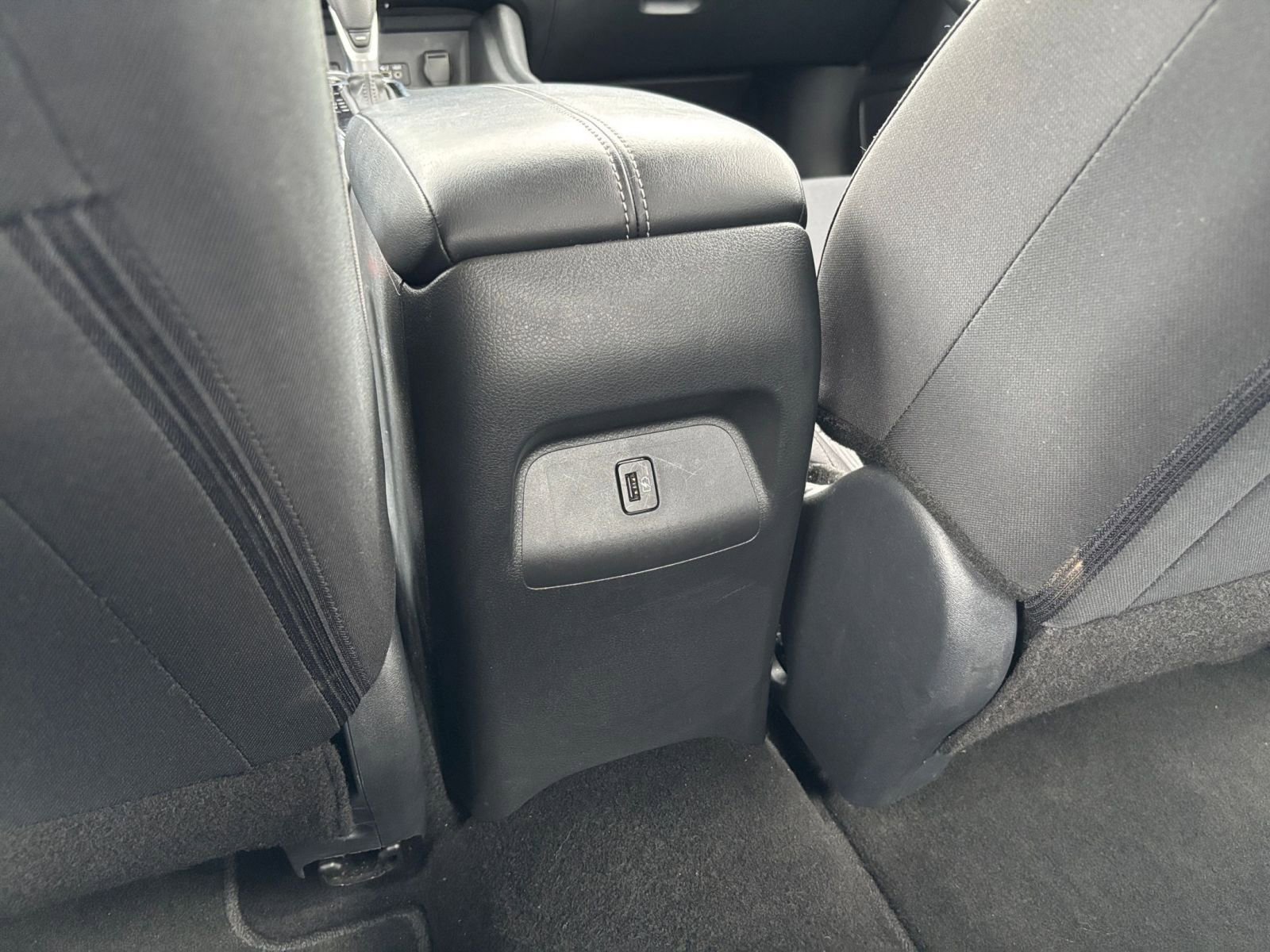 Used 2025 Nissan Sentra SV image 23