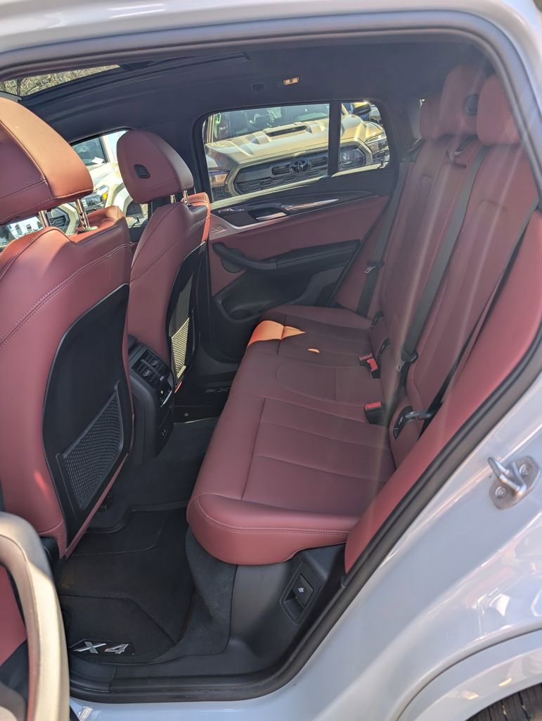 Used 2023 BMW X4 M40i w/ Premium Package AWD/4WD image 15