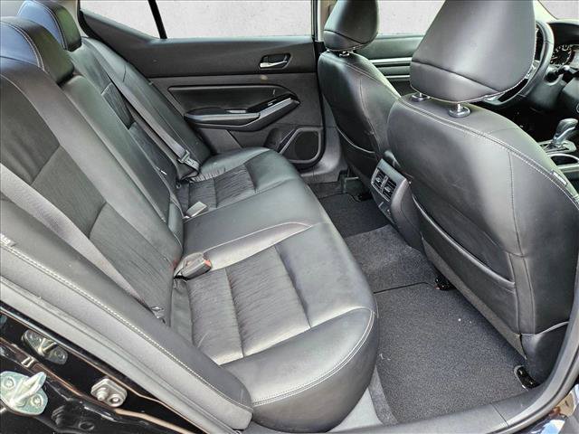 Used 2020 Nissan Altima 2.0 Platinum FWD image 21