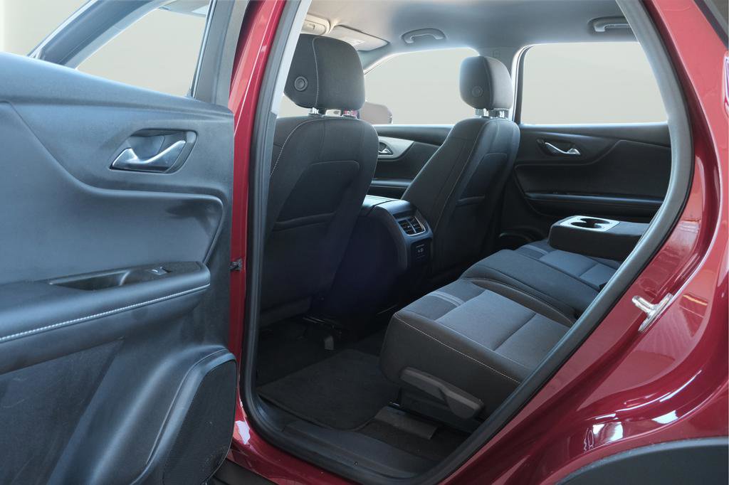 Used 2025 Chevrolet Blazer LT image 33