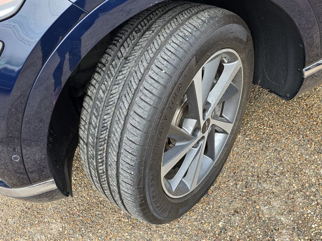 Used 2025 Genesis GV80 3.5T Advanced image 32