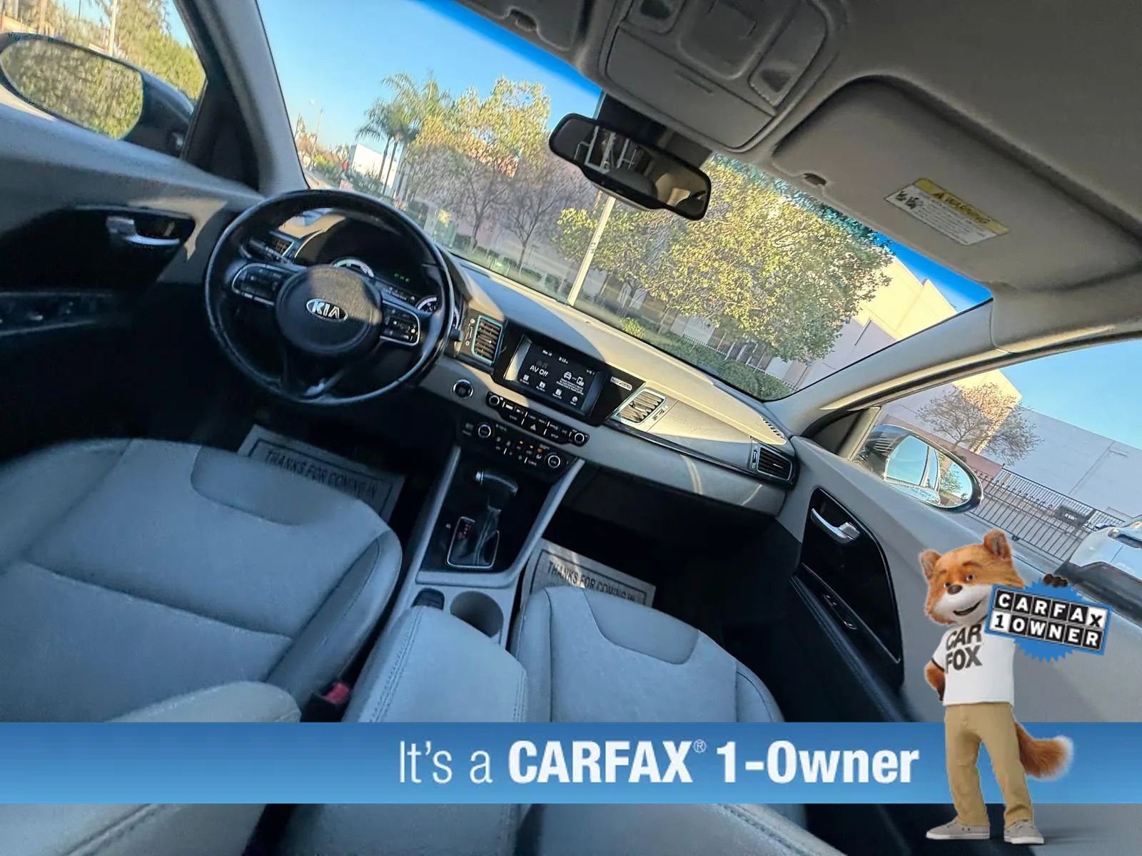 Used 2018 Kia Niro EX image 37