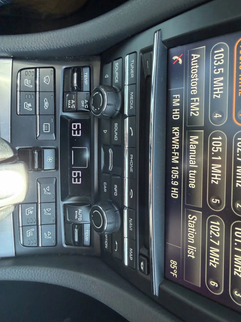 Used 2015 Porsche 911 Carrera image 26