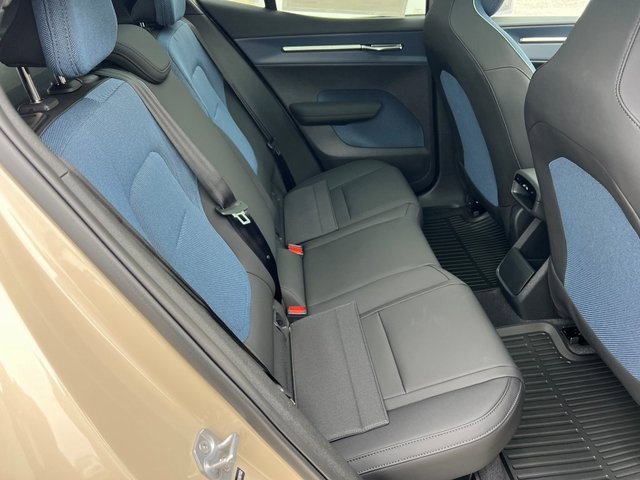 New 2026 Volvo EX30 Plus image 11