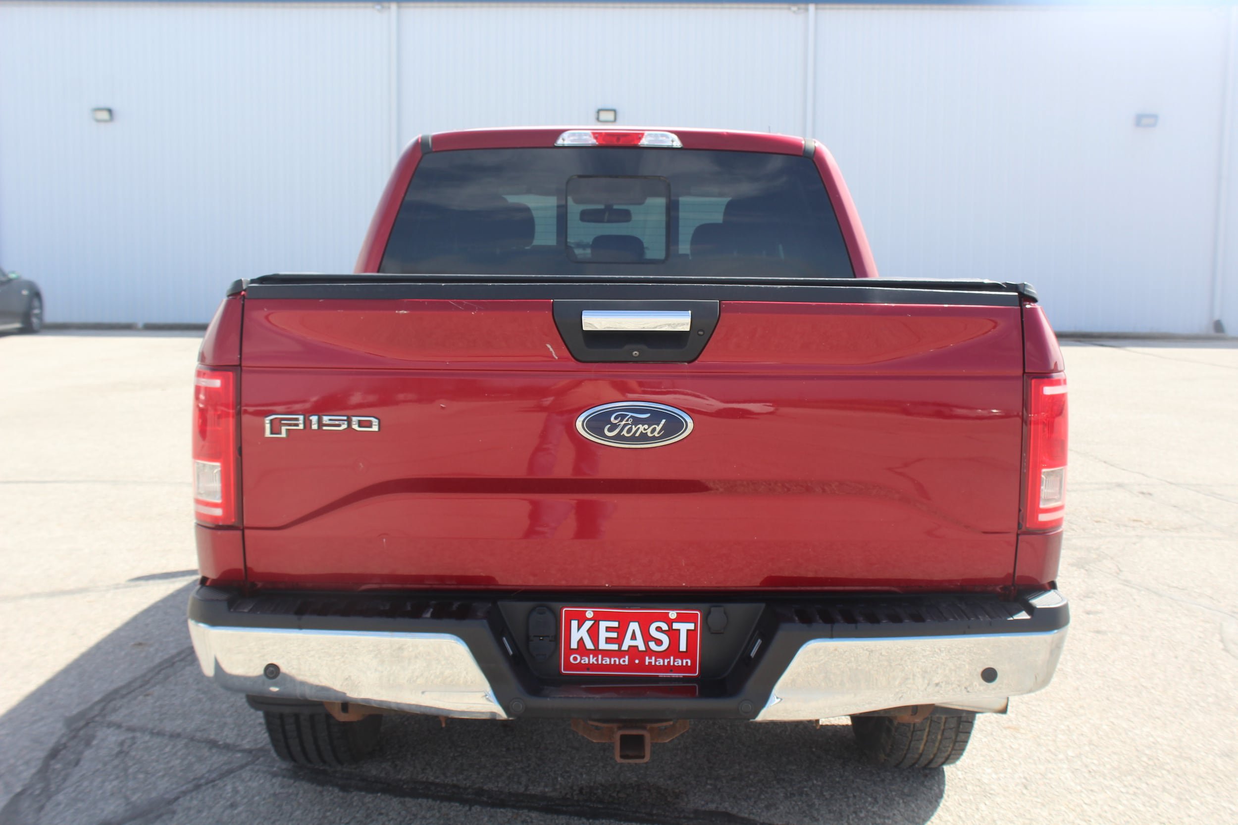 Used 2017 Ford F150 XLT w/ Equipment Group 302A Luxury AWD/4WD image 3