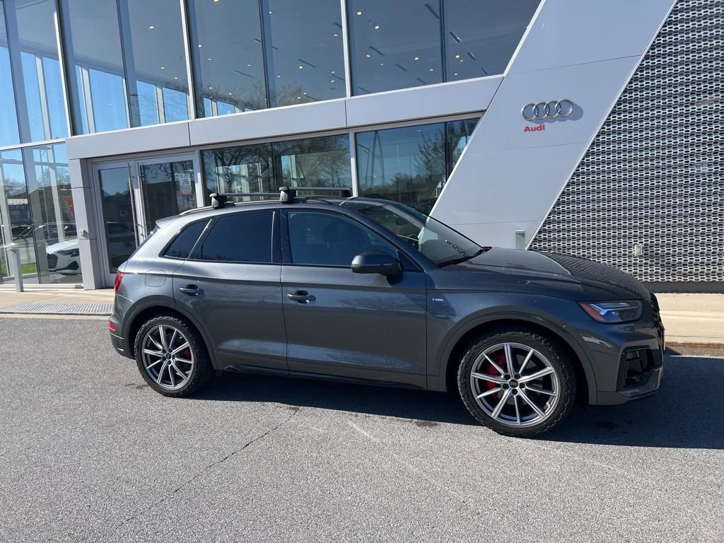 Used 2024 Audi Q5 e Premium Plus AWD/4WD image 12