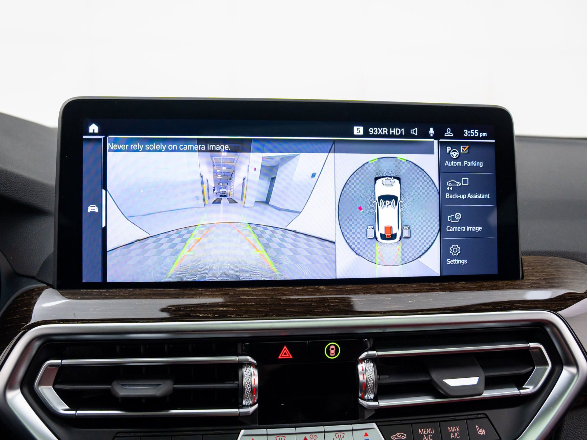 Certified 2025 BMW X4 xDrive30i w/ Premium Package image 25