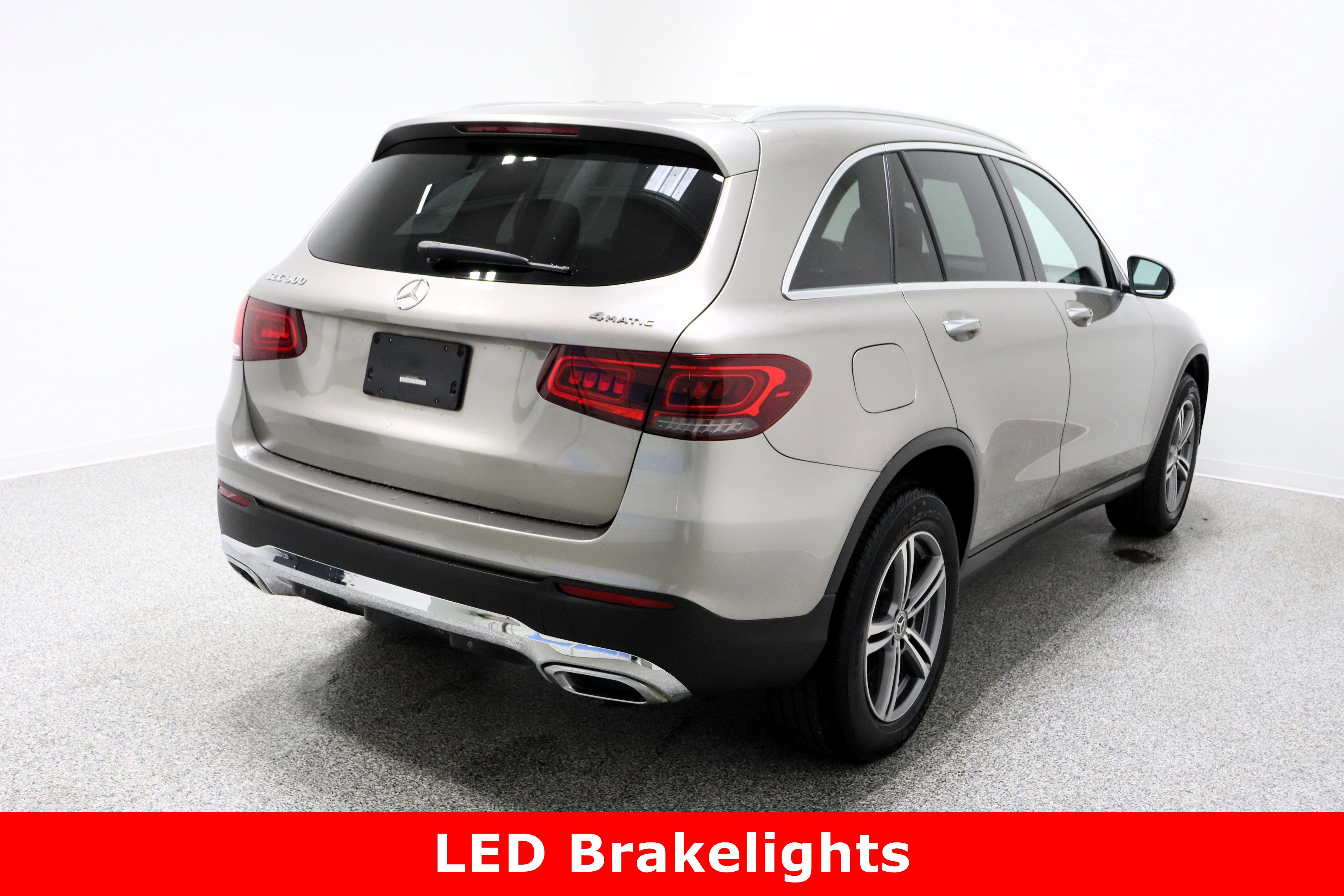 Used 2020 Mercedes-Benz GLC 300 4MATIC image 7