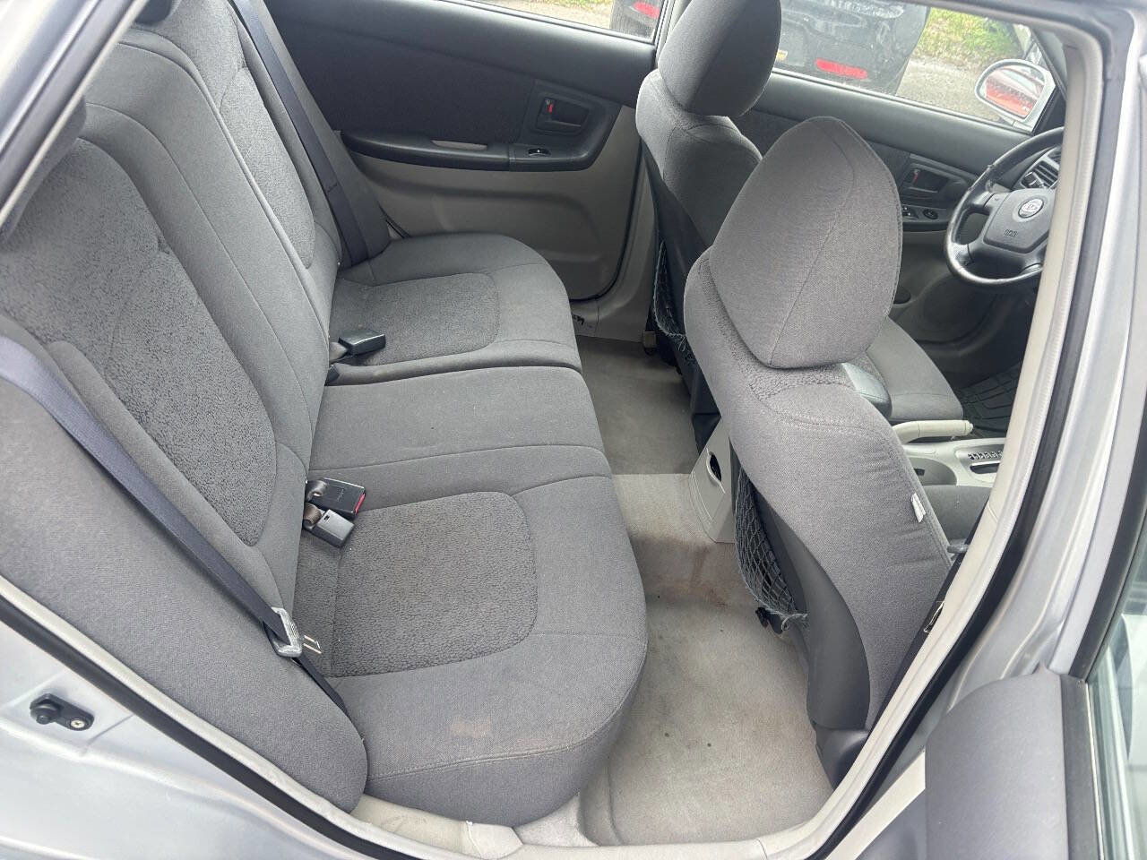 Used 2006 Kia Spectra5 image 15