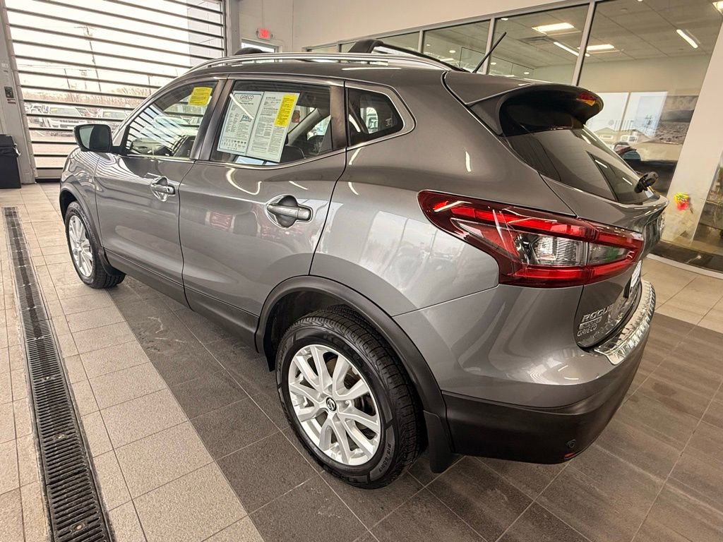 Used 2020 Nissan Rogue Sport SV w/ Technology Package image 6