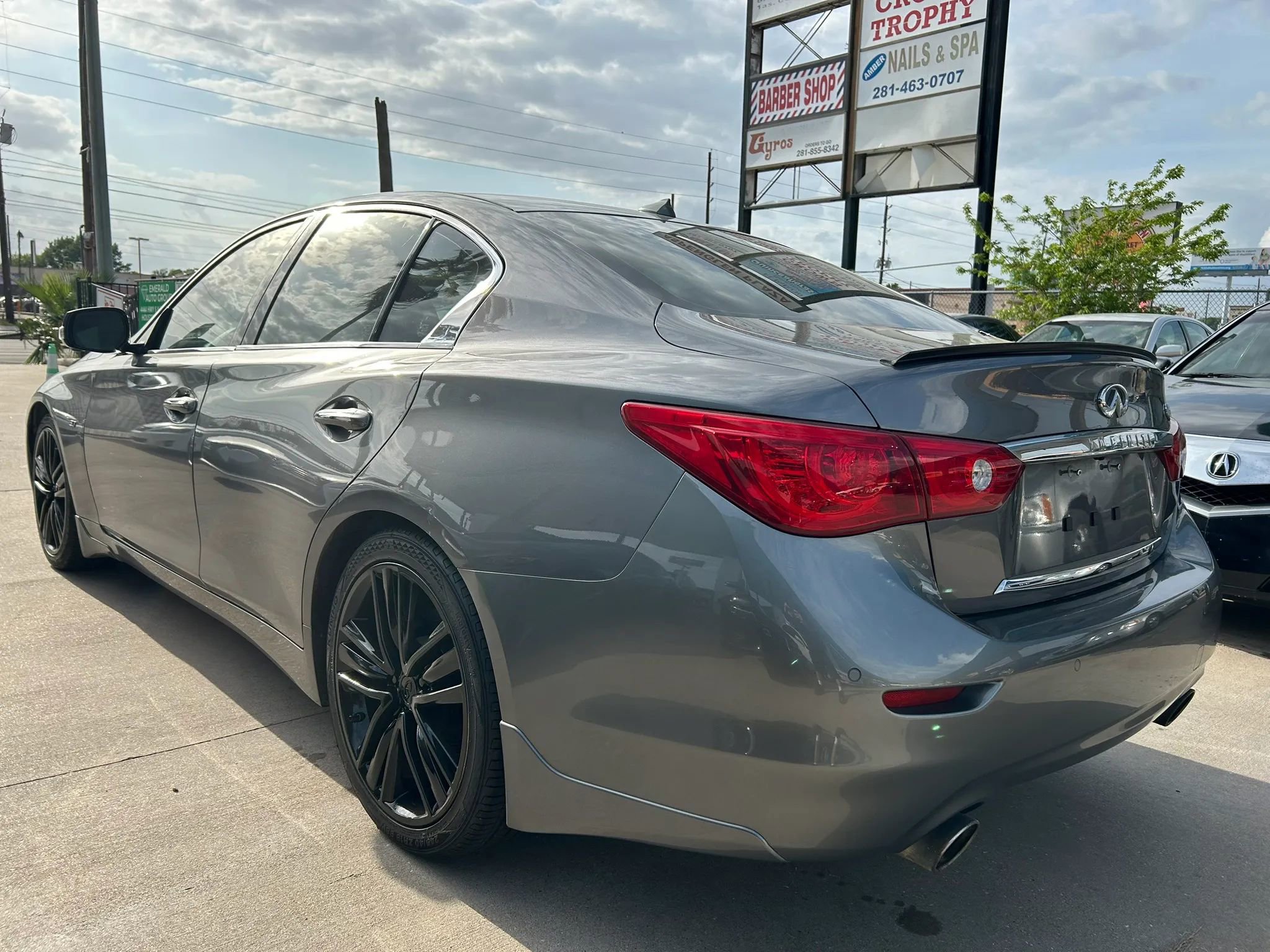 Used 2014 INFINITI Q50 Premium w/ Technology Package RWD image 3