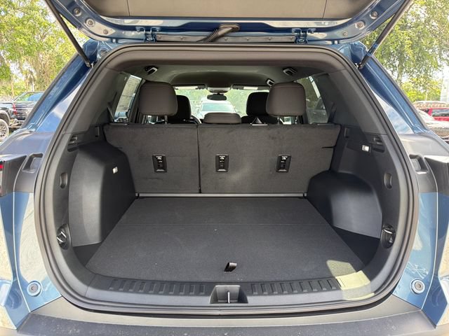 New 2026 Chevrolet Equinox LT w/ Midnight Edition FWD image 11