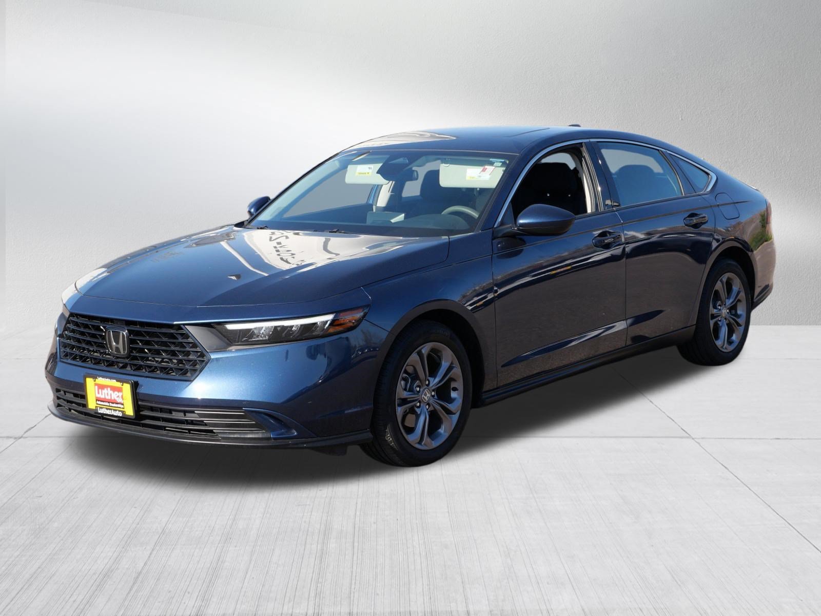 Certified 2024 Honda Accord EX image 3