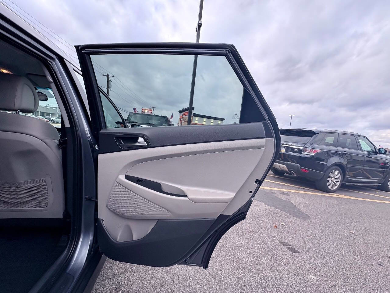 Used 2016 Hyundai Tucson SE w/ Option Group 02 image 29