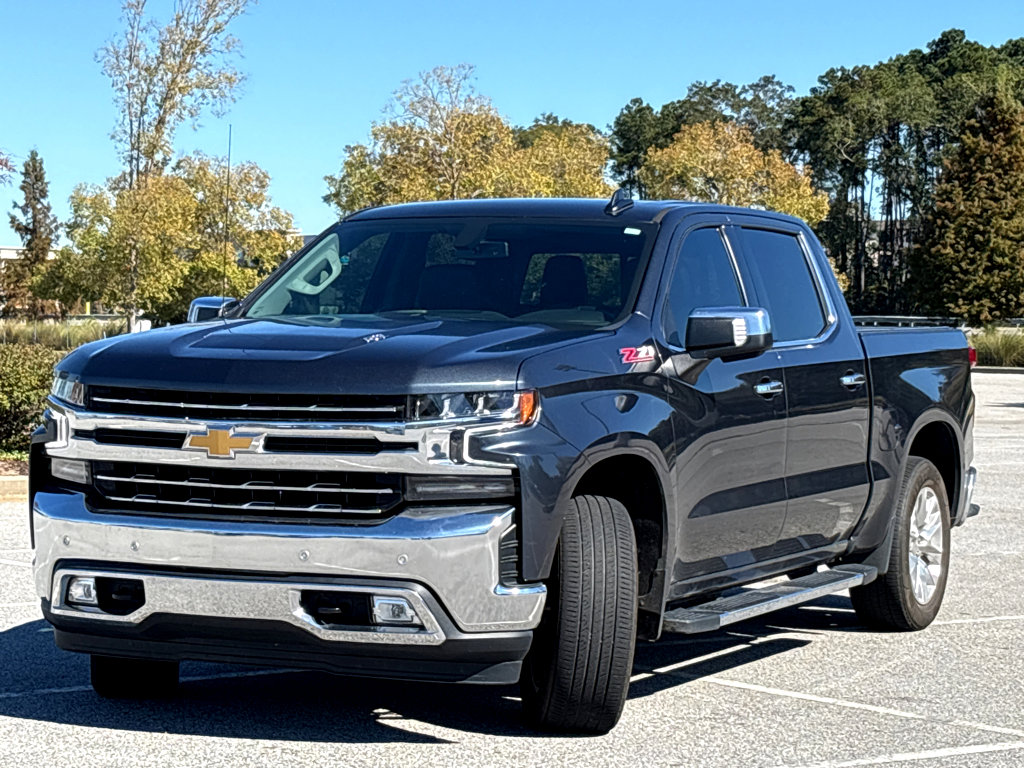 Used 2021 Chevrolet Silverado 1500 LTZ w/ LTZ Convenience Package II image 3