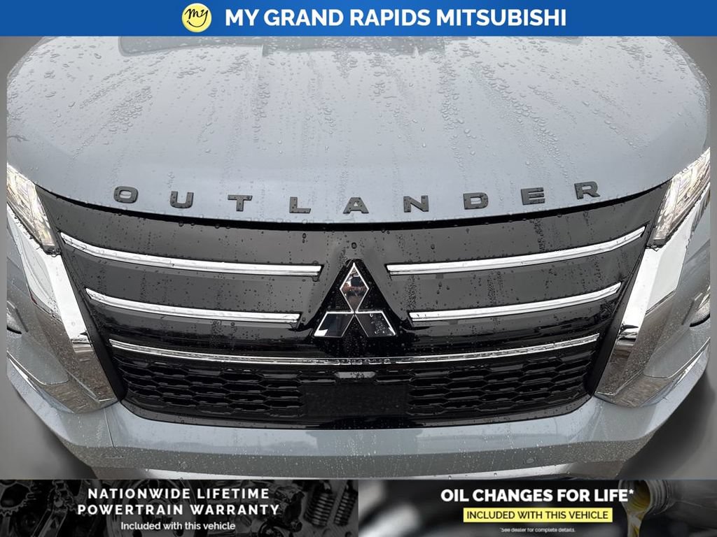 New 2026 Mitsubishi Outlander SE AWD/4WD image 9