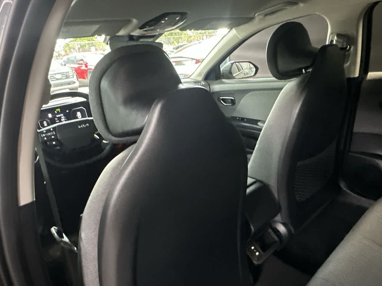 Used 2025 Kia K4 EX FWD image 23