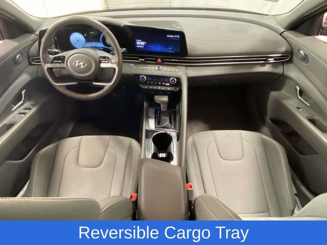 Used 2023 Hyundai Elantra SEL w/ Convenience Package image 11