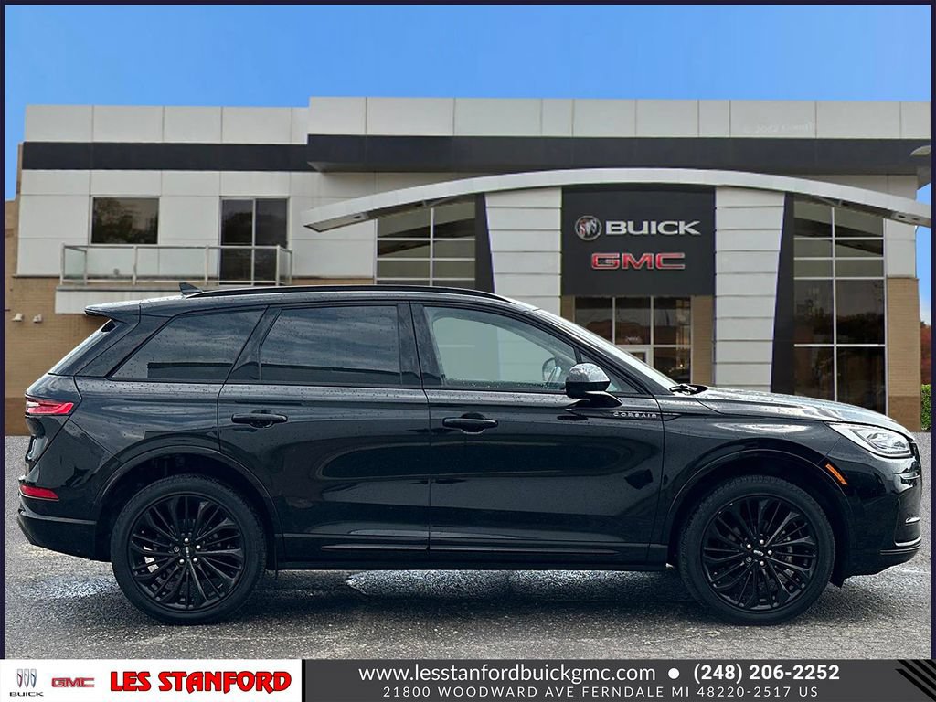Used 2023 Lincoln Corsair Reserve w/ Jet Appearance Package AWD/4WD image 7