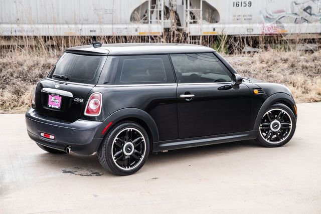 Used 2011 MINI Cooper Hardtop FWD image 46