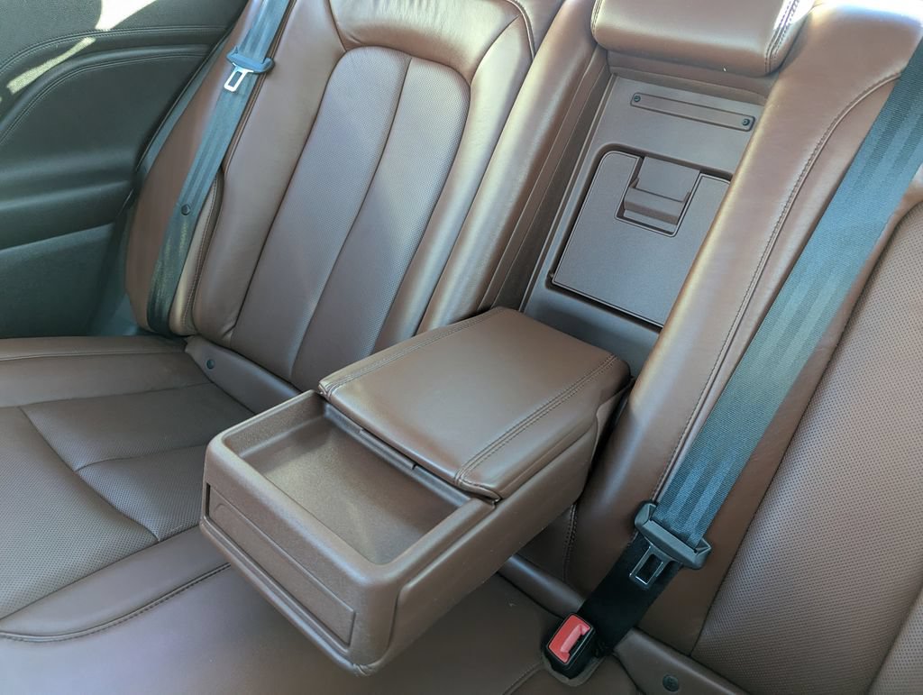 Used 2017 Lincoln Continental Reserve AWD/4WD image 39