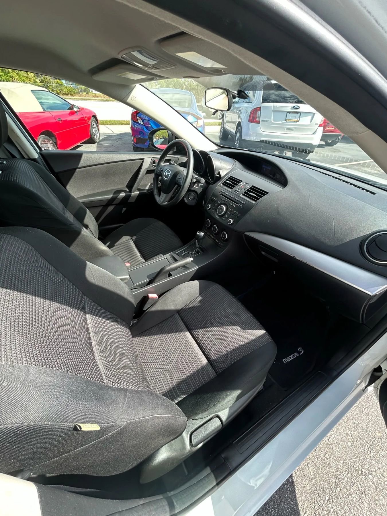 Used 2013 MAZDA MAZDA3 i Touring image 21