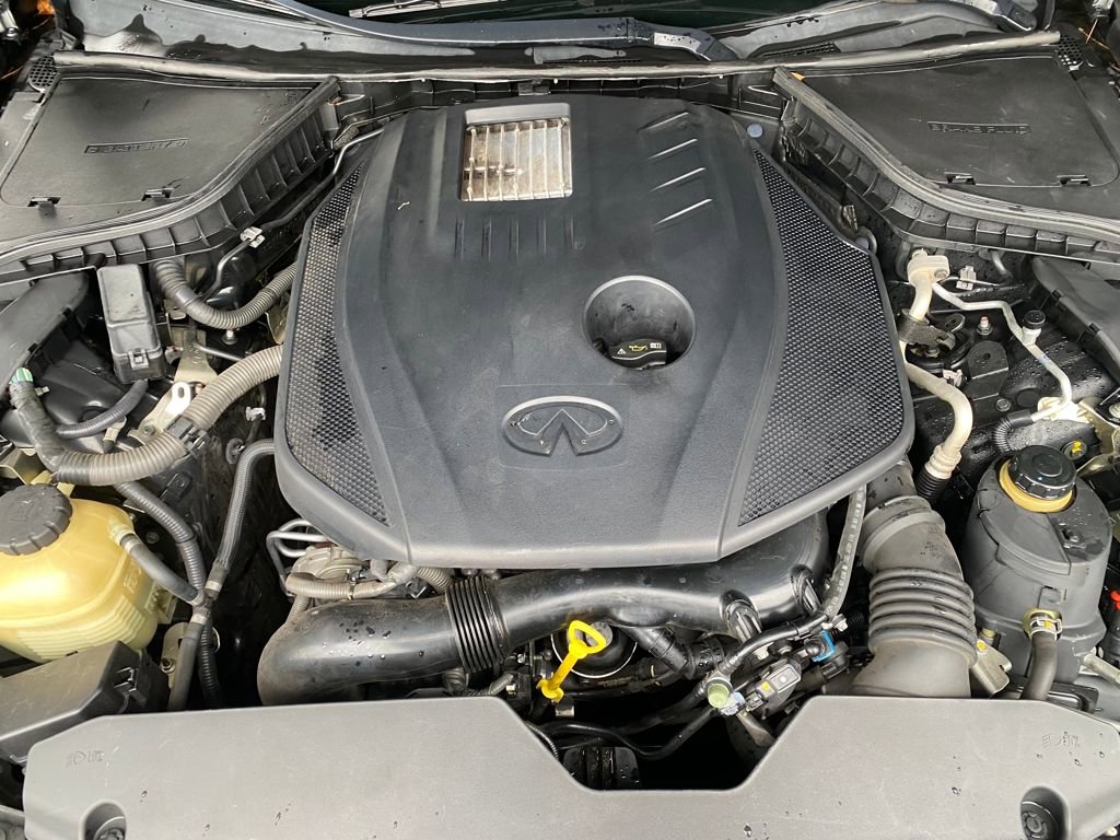 Used 2016 INFINITI Q50 Premium w/ Driver Assistance Package image 10