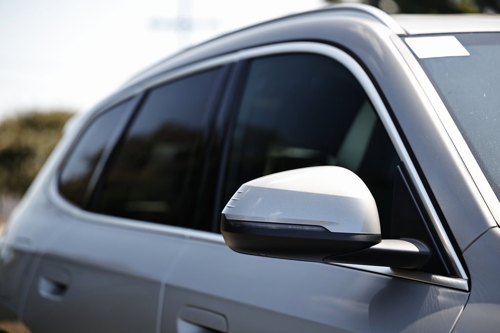 New 2026 BMW X1 xDrive28i w/ Convenience Package image 3