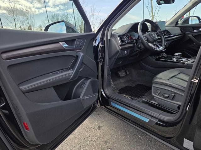 Used 2021 Audi Q5 2.0T Premium Plus w/ Premium Plus Package AWD/4WD image 19