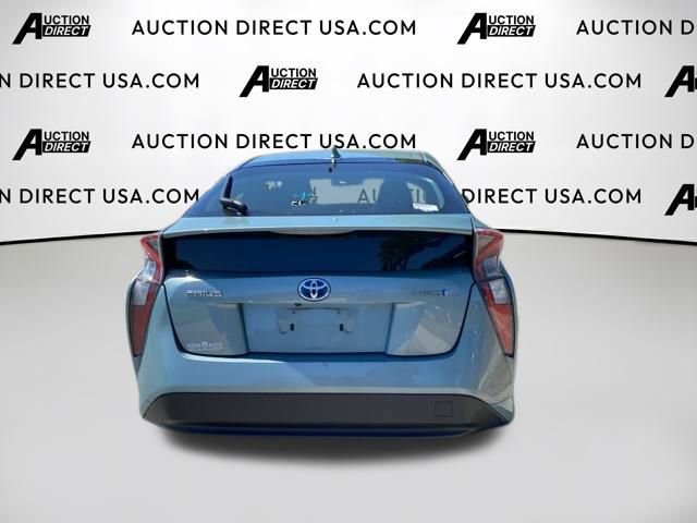 Used 2016 Toyota Prius Four image 8