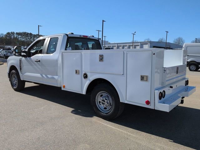 New 2026 Ford F250 XL w/ XL Chrome Package image 6