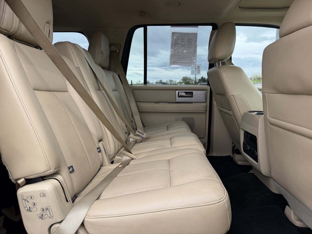 Used 2015 Ford Expedition Max Limited AWD/4WD image 13