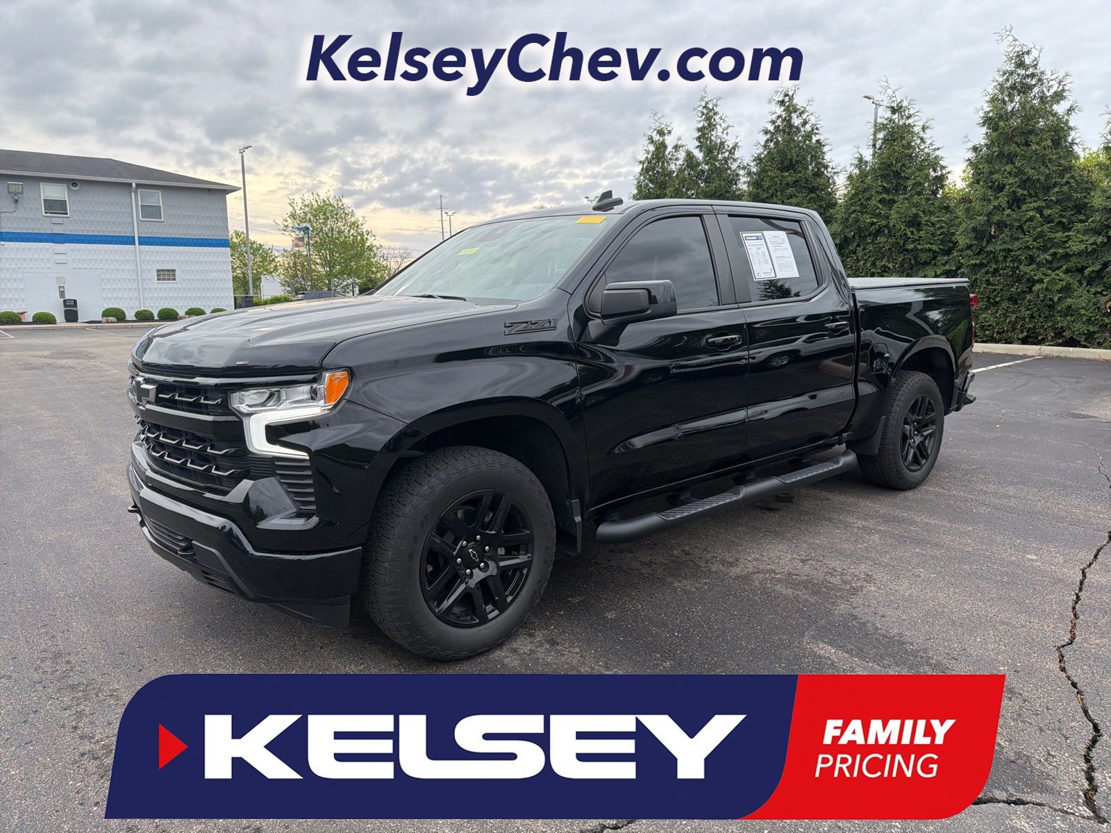 Used 2024 Chevrolet Silverado 1500 RST w/ Convenience Package II image 1