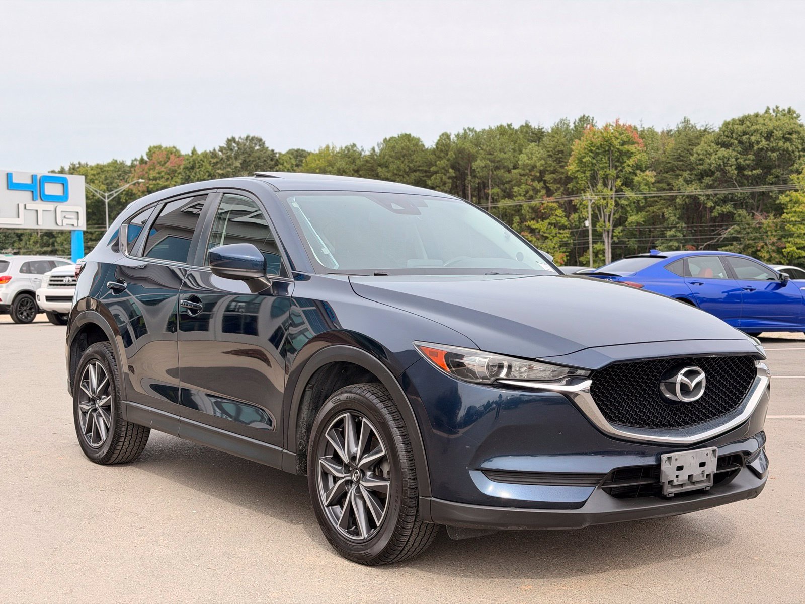 Used 2017 MAZDA CX-5 Touring w/ Preferred Equipment Package AWD/4WD image 5