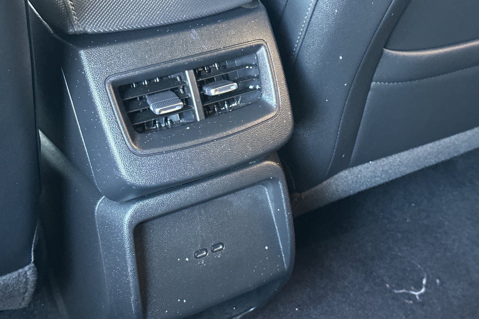 Used 2024 Chevrolet Equinox EV LT FWD image 41