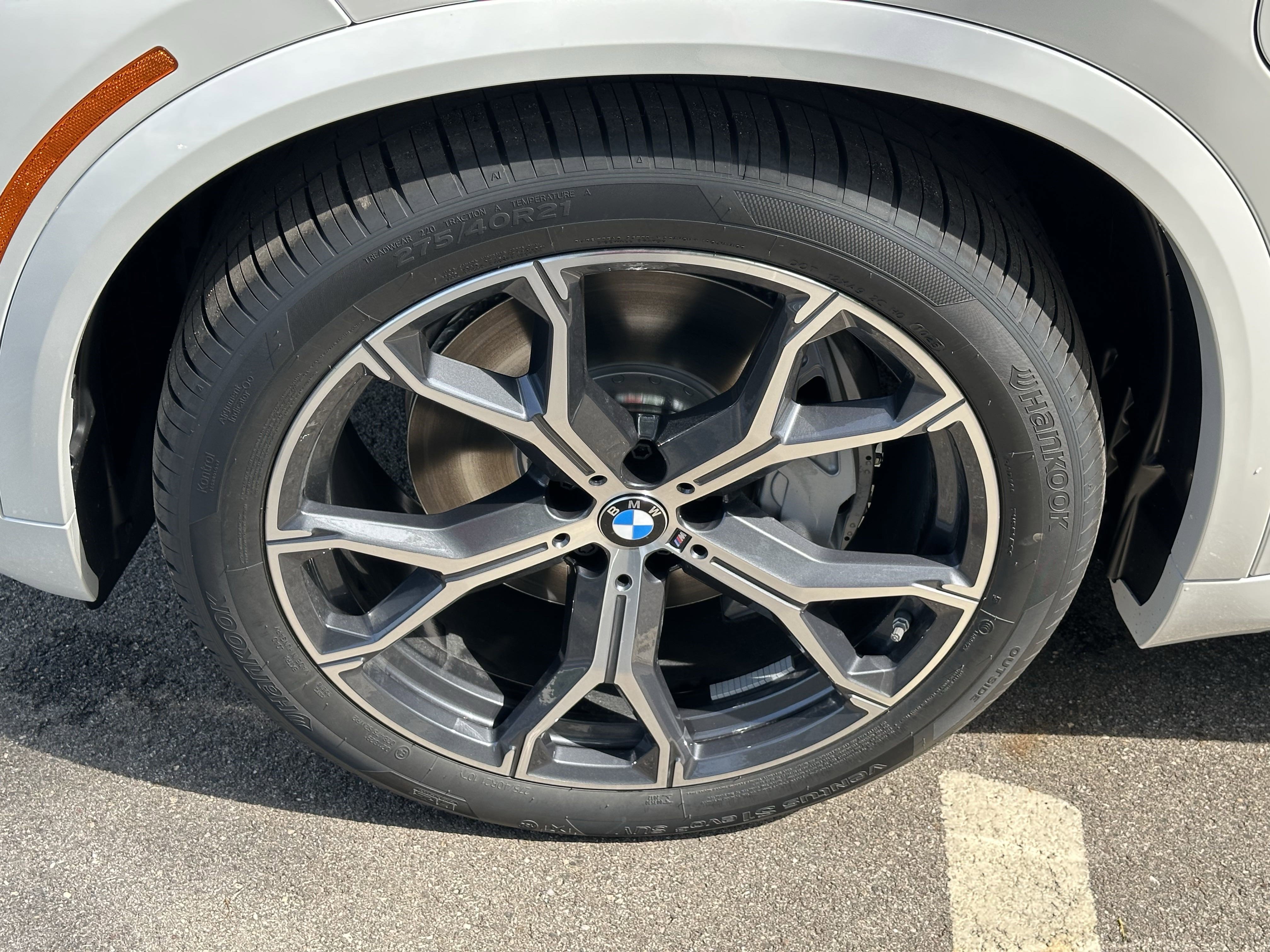 New 2026 BMW X5 xDrive50e w/ M Sport Package image 22