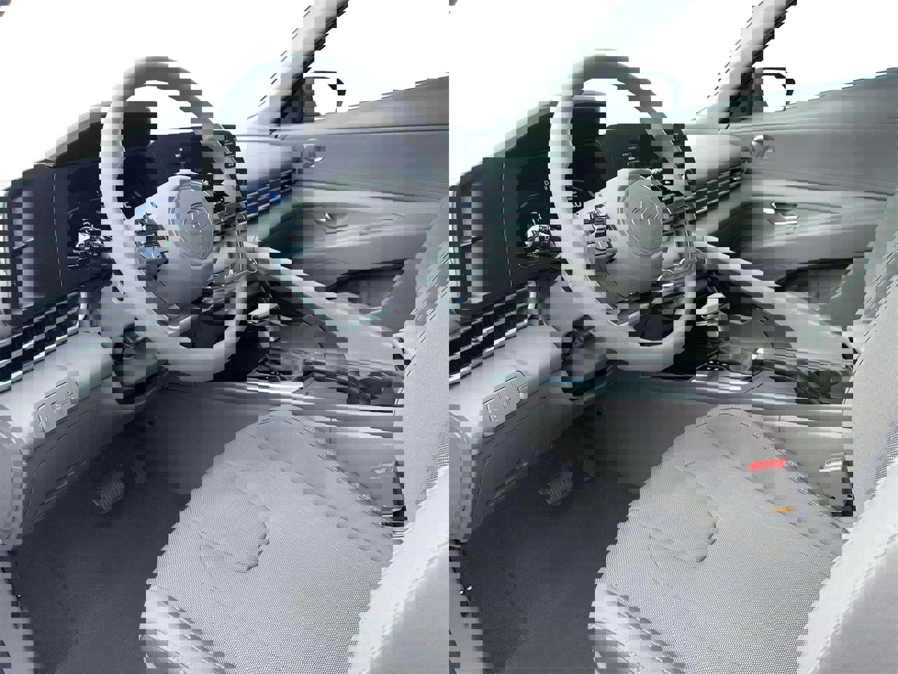 New 2026 Hyundai Elantra SE w/ Cargo Package image 14