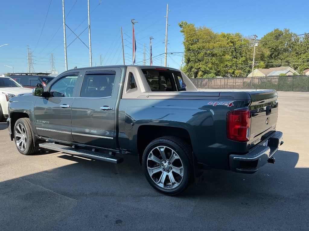 Used 2017 Chevrolet Silverado 1500 LTZ w/ High Desert Package AWD/4WD image 5