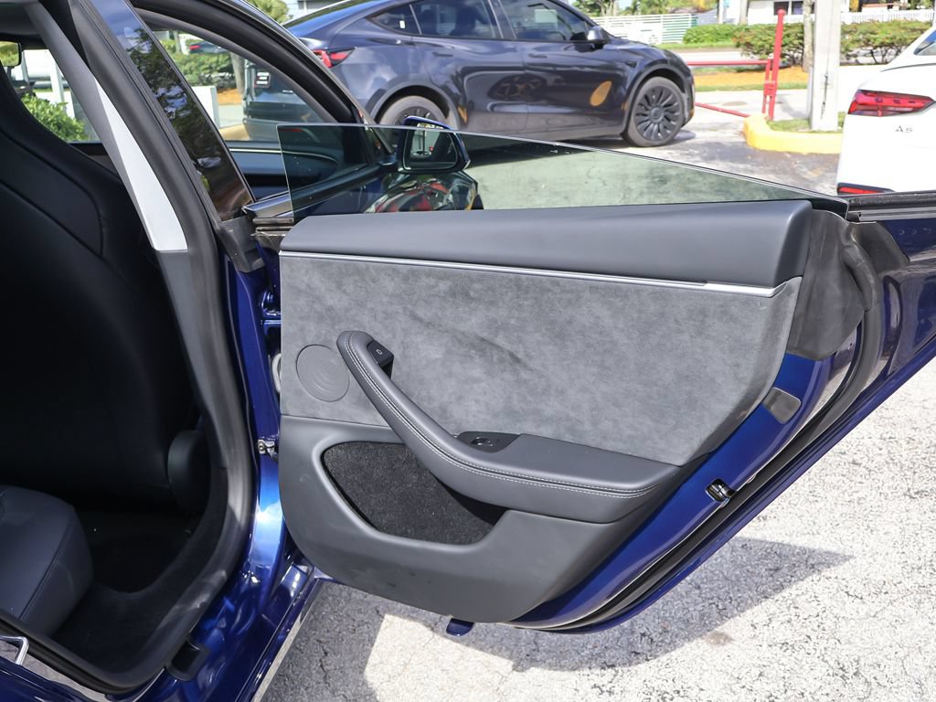 Used 2024 Tesla Model 3 Performance AWD/4WD image 29