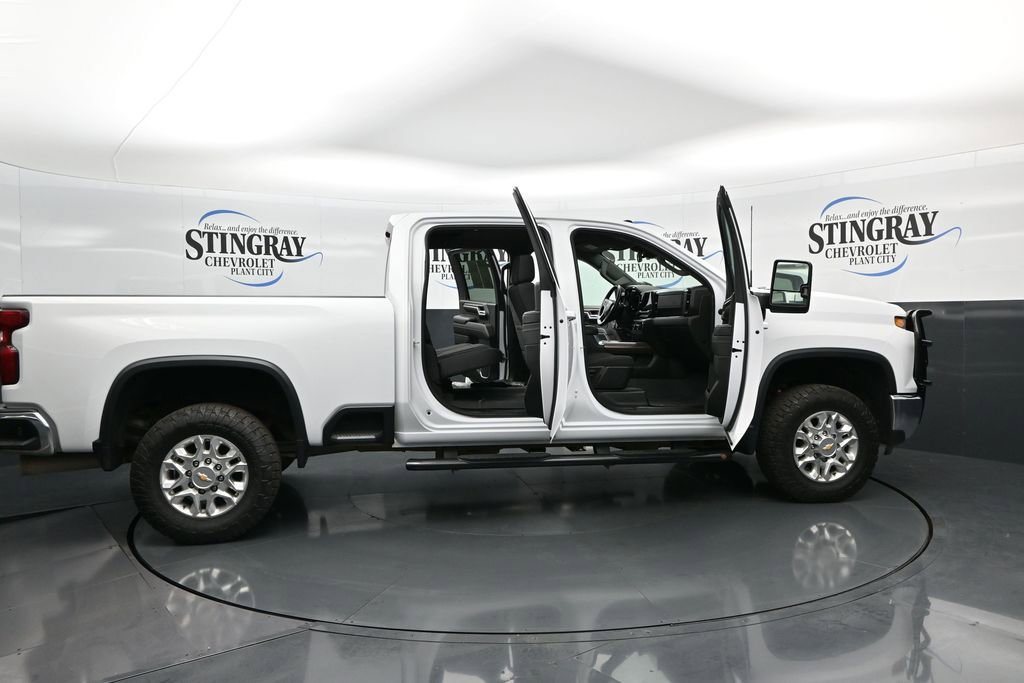 Used 2024 Chevrolet Silverado 2500 LT w/ Texas Edition image 27