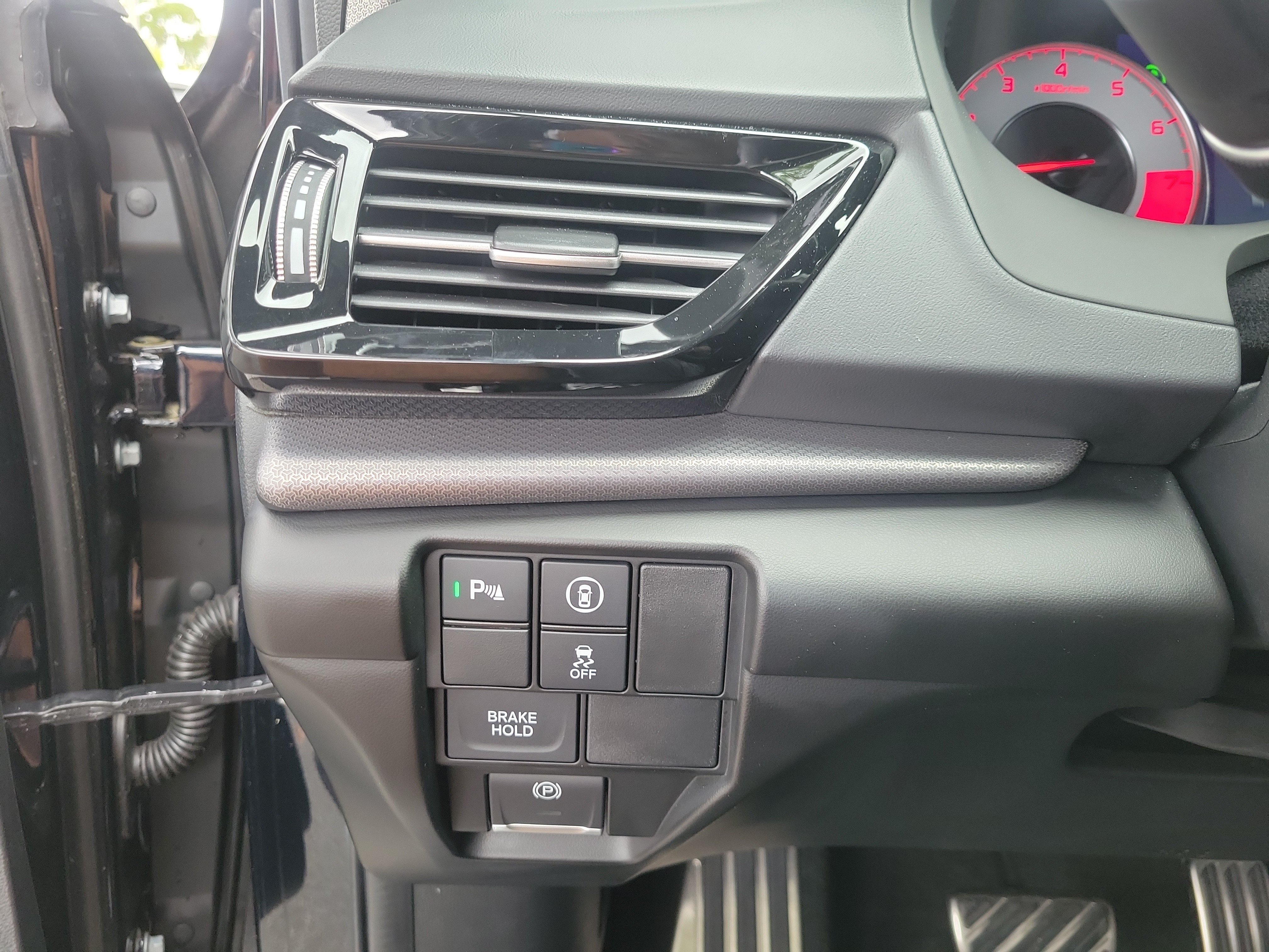 Used 2025 Acura RDX w/ Advance Package AWD/4WD image 15