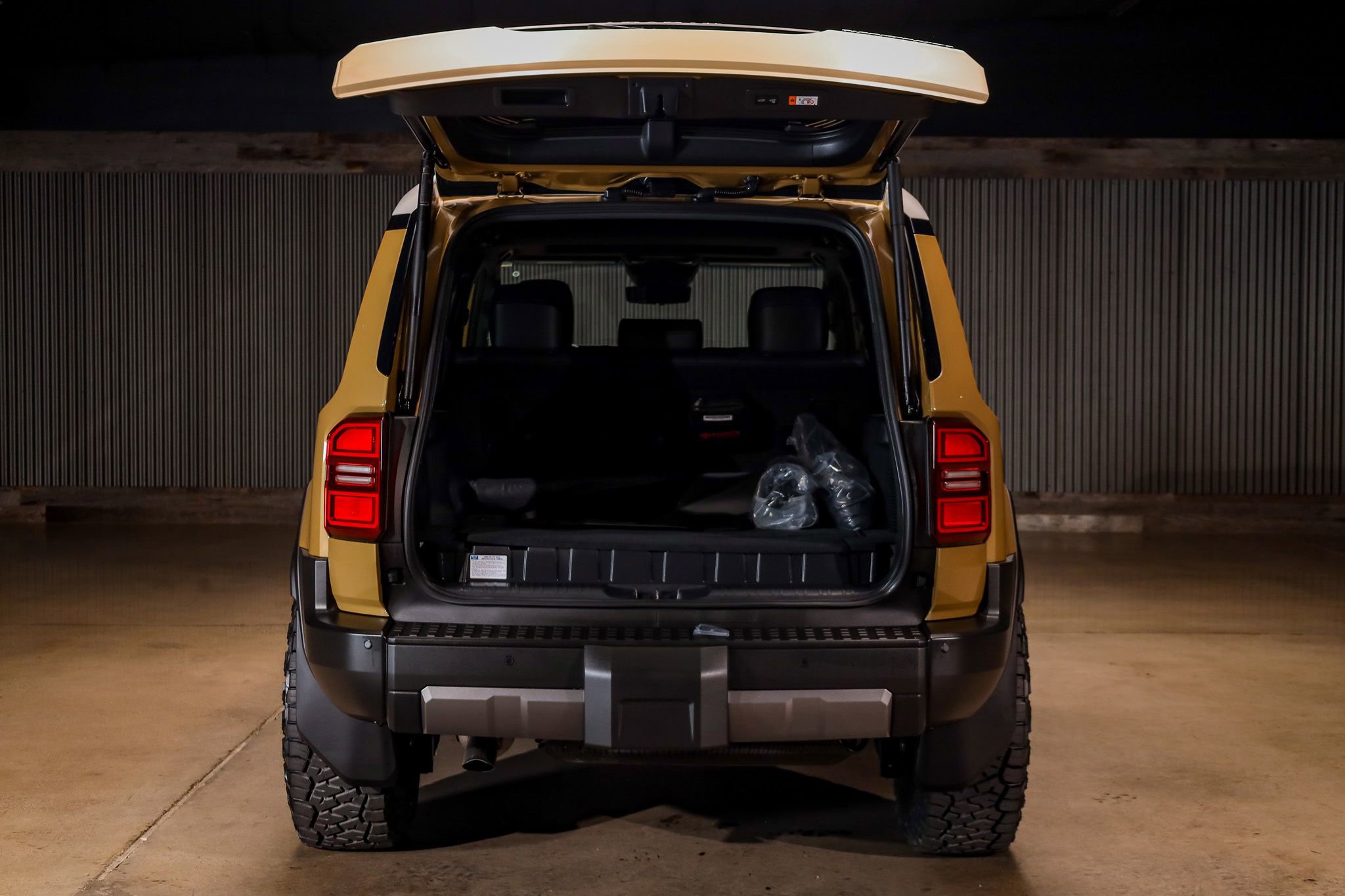 Used 2025 Toyota Land Cruiser image 9