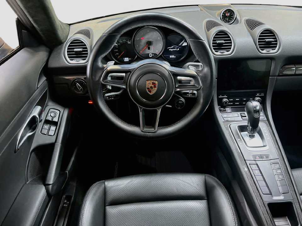 Certified 2025 Porsche 718 Cayman S RWD image 22