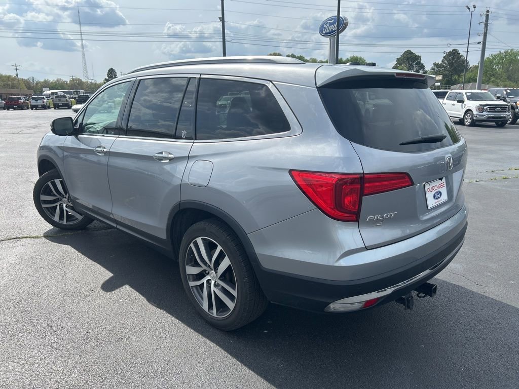 Used 2017 Honda Pilot Touring image 5
