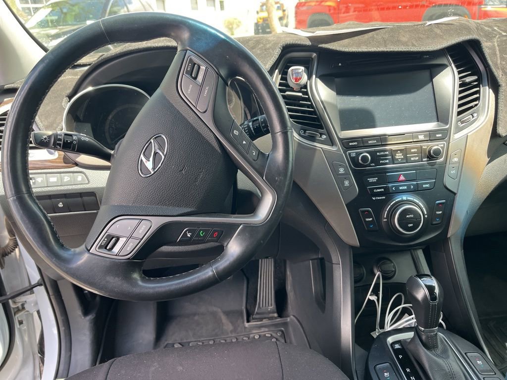 Used 2017 Hyundai Santa Fe Sport FWD image 8