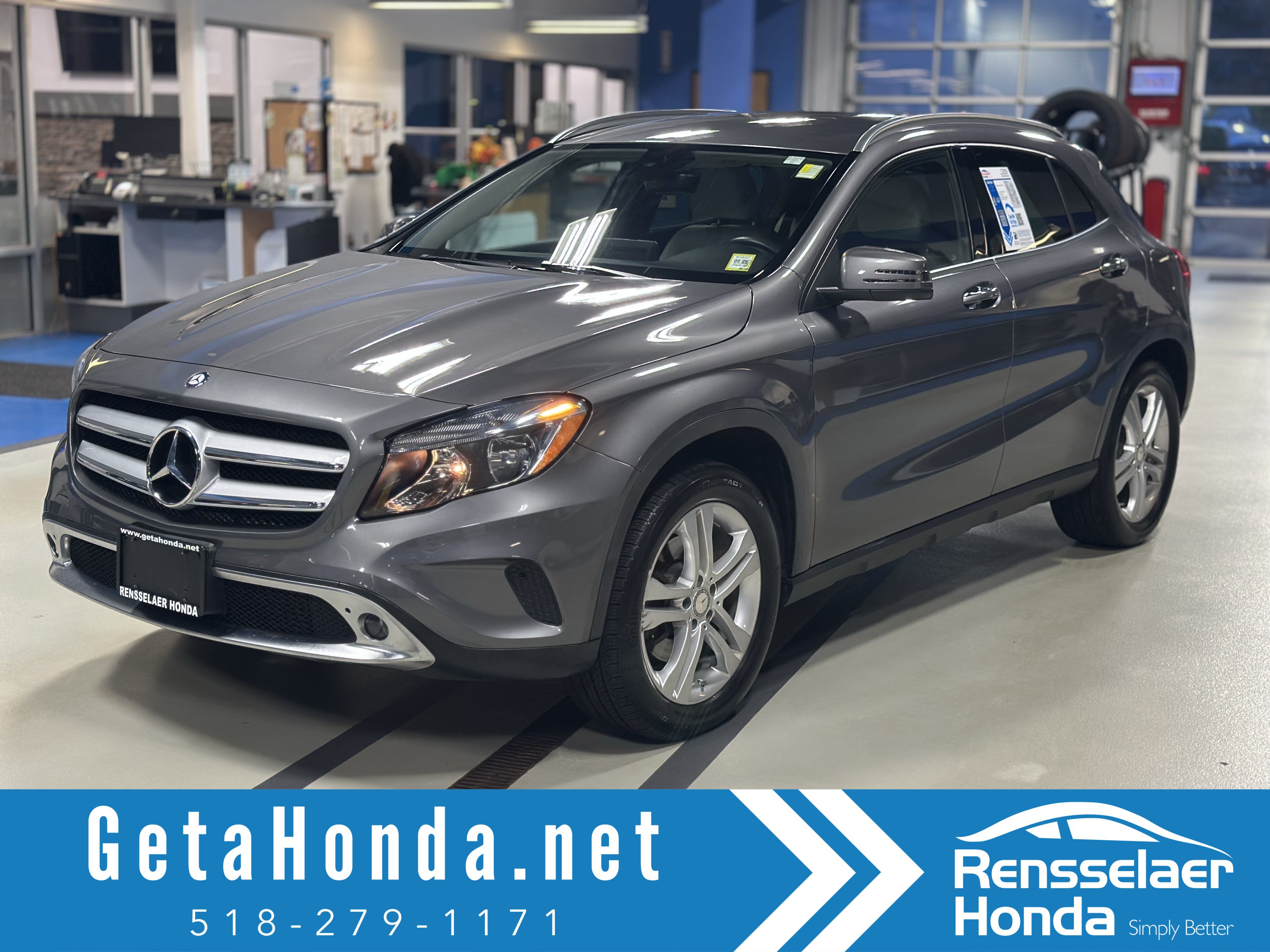 Used 2016 Mercedes-Benz GLA 250 4MATIC image 1