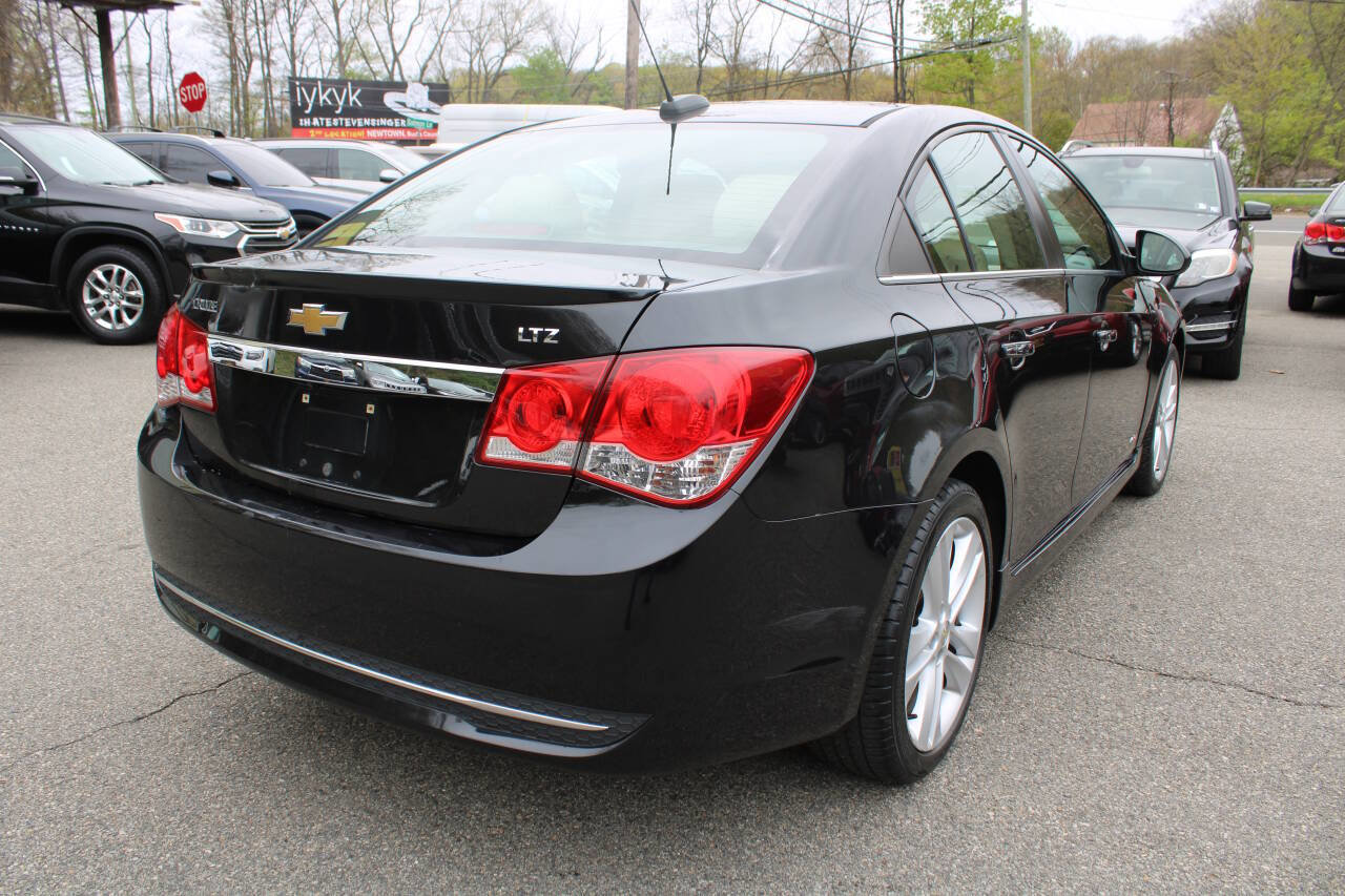 Used 2015 Chevrolet Cruze LTZ w/ Sun, Sound and Sport Package FWD image 8