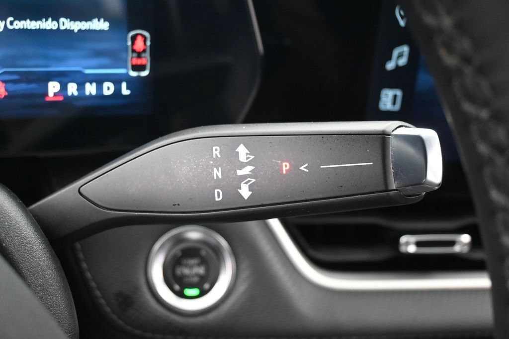 Used 2025 Chevrolet Equinox LT FWD image 25