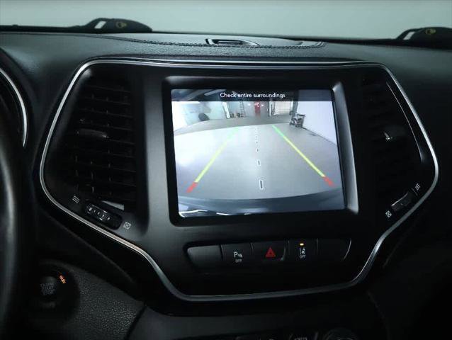 Certified 2021 Jeep Cherokee Latitude Lux w/ Comfort/Convenience Group AWD/4WD image 29